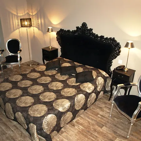 Le Romanesque Hotel