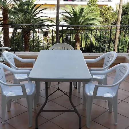 Le Romanesque 3*