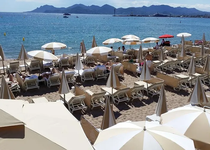 Le Romanesque 3* Канны