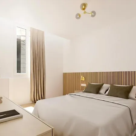 Le Romanesque 3*