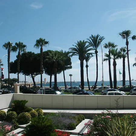 Le Romanesque Cannes