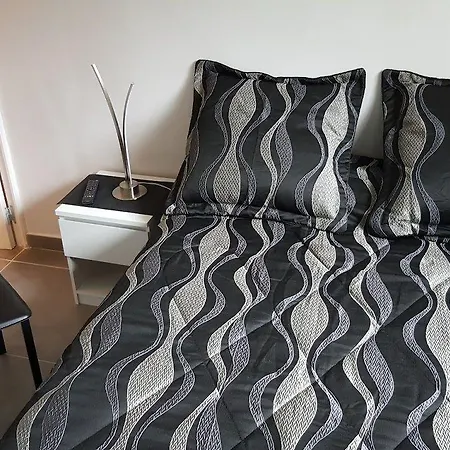 Le Romanesque Cannes